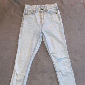 American Eagle High Rise Mom Jean